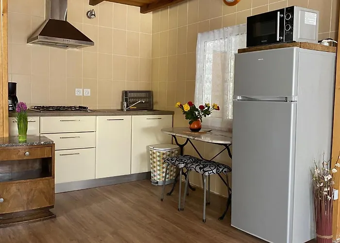 In Tavignanu 招待所 Sortipiani